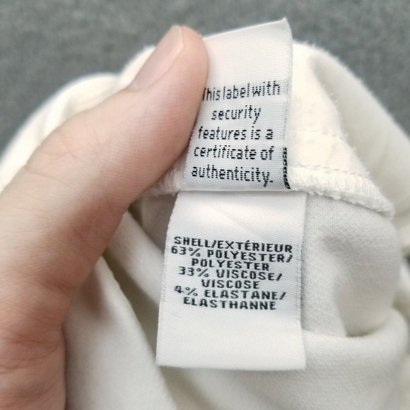 Diane Von Fustenberg Women's 2 White Pleated Shorts 29.25" 2.75" 9" - Picture 8 of 9